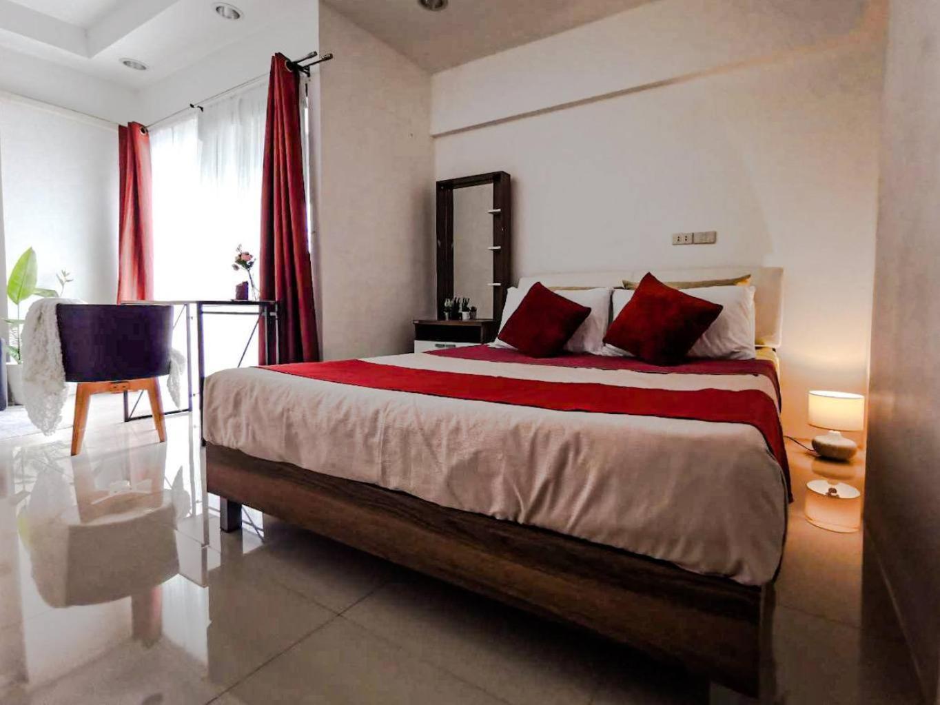 Tower Resident In The Heart Of Bangkok Shopping Center Appartement Makkasan Buitenkant foto